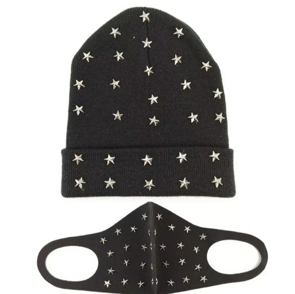 Beanie Hat with Stars - Picture 2 of 7